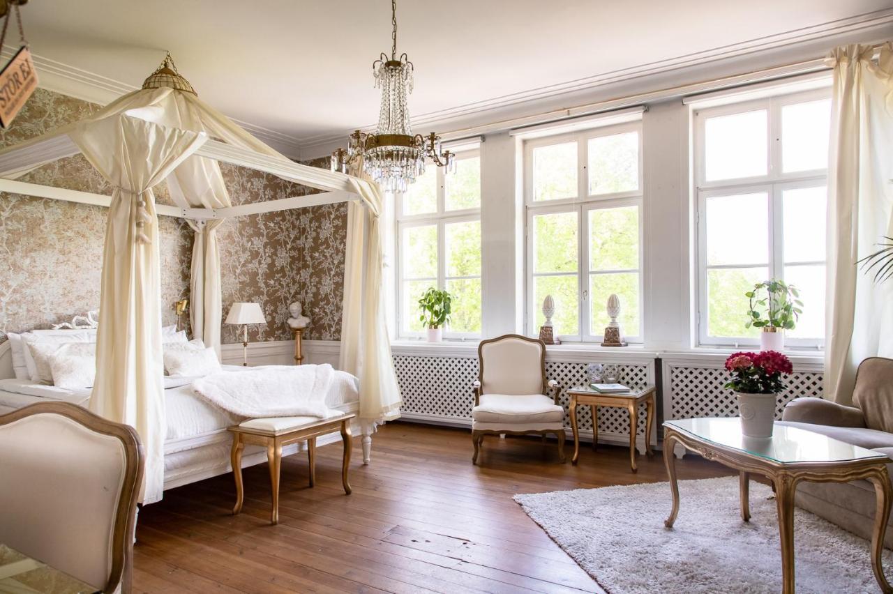 מלון Ranas Ranaes Slott מראה חיצוני תמונה